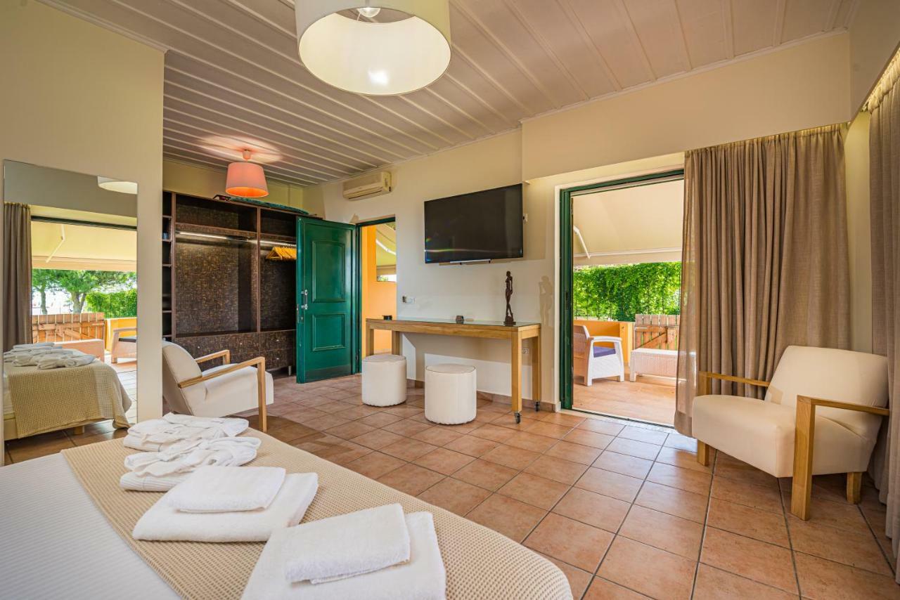 Ammos Sea Front - Adults Only Vasilikí
