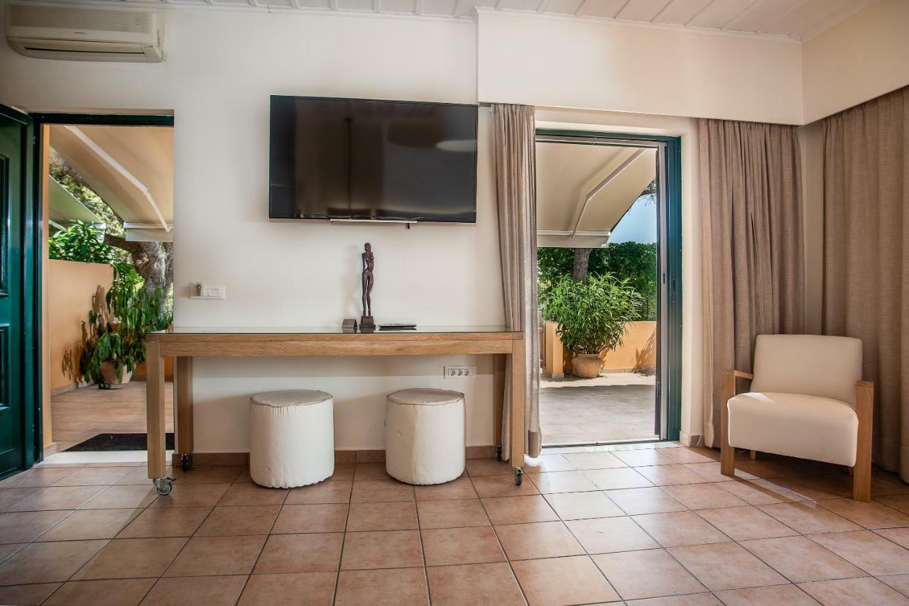 Ammos Sea Front - Adults Only Vasilikí